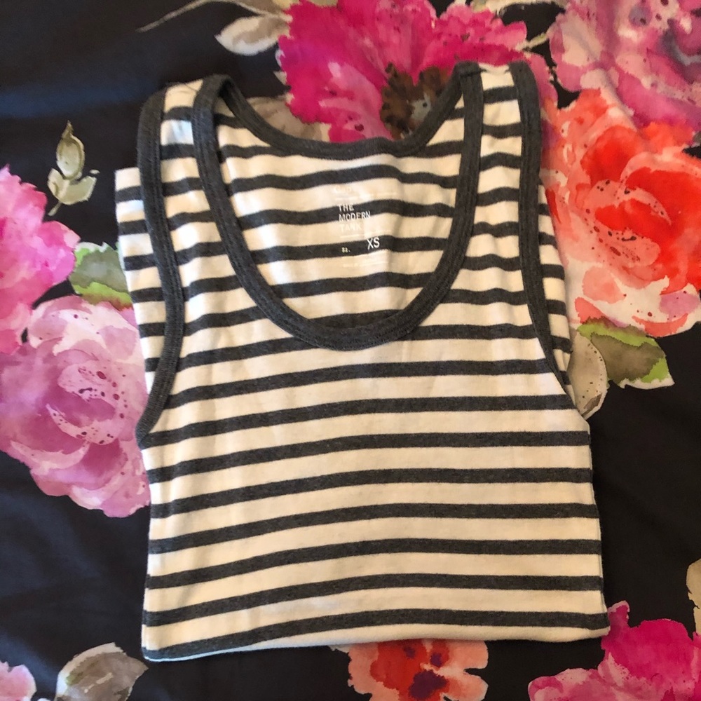 Gap Tank Top
